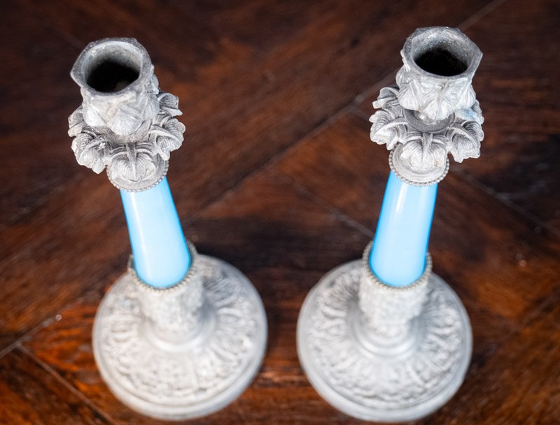 19Th Century Pair Of Blue Glass Candlesticks-harrington-antiques-dscf8712-main-638339274312649737.JPG
