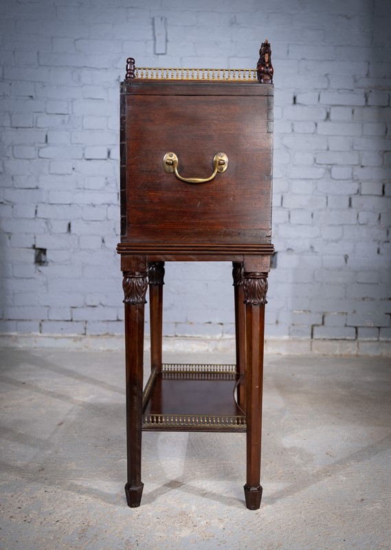 18th Century Mahogany Cabinet On Stand-harrington-antiques-dscf9786-main-638011009087569819.JPG