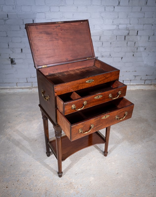 18th Century Mahogany Cabinet On Stand-harrington-antiques-dscf9820-main-638011009041164233.JPG