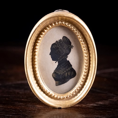 Early 19Th Century Gilded Silhouette Portrait Of A Lady
