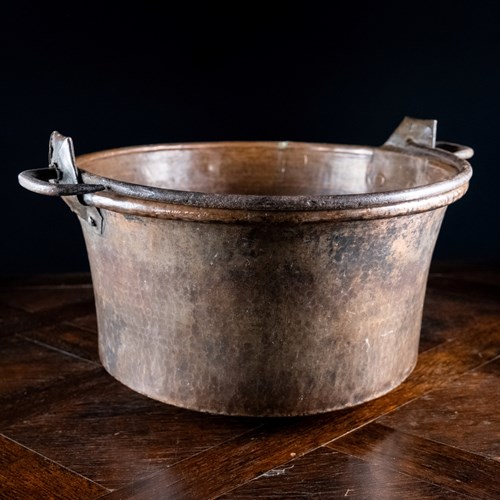Large 19Th Century Copper Pot