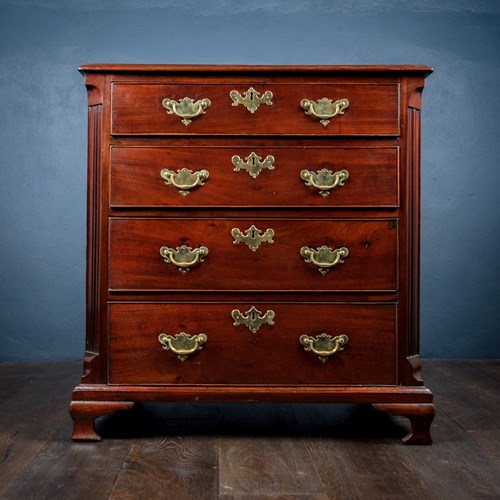 Small George III Mahogany Chest Of Drawers