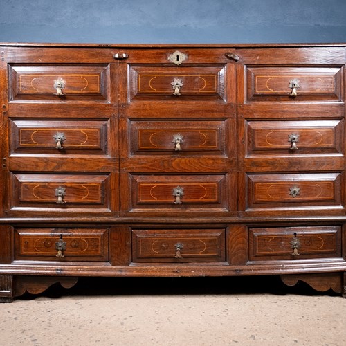 Substantial Early 18Th Century Oak Cupboard / Mule Chest