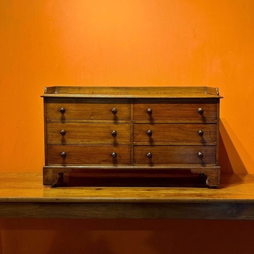 Early 19Th Century Mahogany Tray Top Chest Of Drawers Of Small Proportions