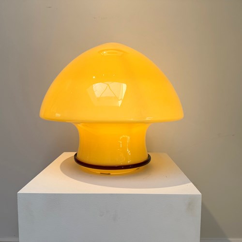 An Italian Glass Table Lamp