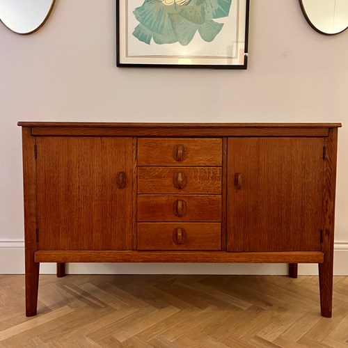 An Oak Sideboard Circa 1950S