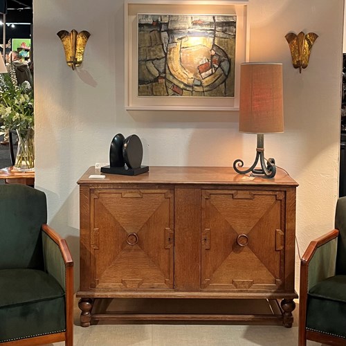 An Oak Sideboard Circa 1940S