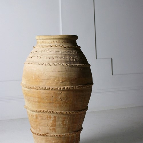 XL Hand Thrown Omani Terracotta Pot 