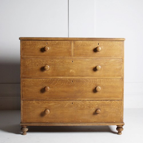 19Th Century Pine Chest Of Drawers In Original Paint