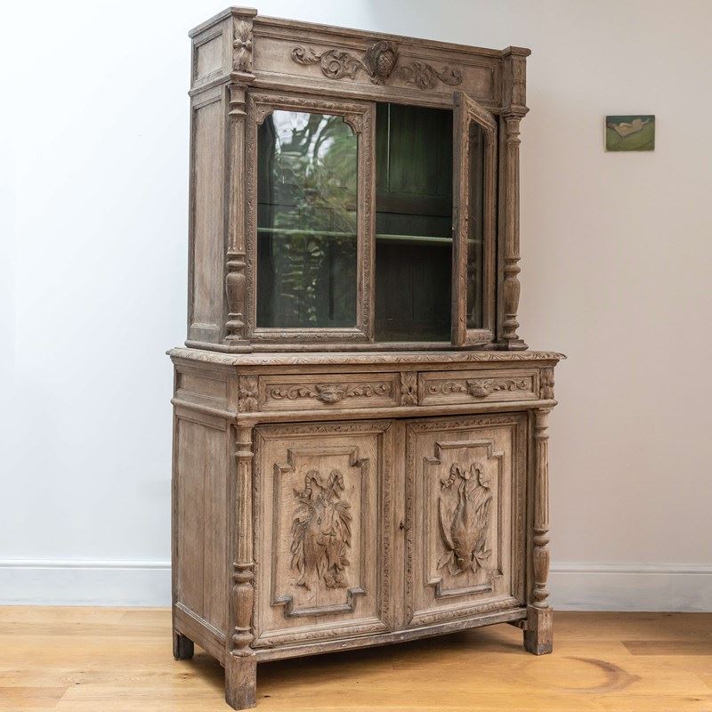19Th Century Carved Oak Hunting Bookcase Cabinet-hutt-side-19th-century-carved-oak-hunting-bookcase-cabinet-hutt-decor-main-638162132735392740.jpg