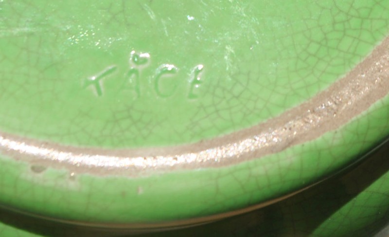  Wilhelm Kage (1889-1960) green vase-inglis-hall-antiques-DSC_0783-main-636656159527858940.JPG