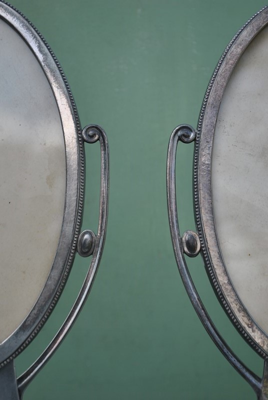 A pair of Art Deco photo frames by WMF-inglis-hall-antiques-dsc-0232-main-636868084142875965.JPG
