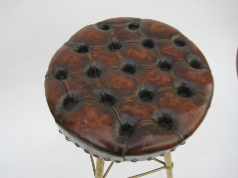  Leather topped music stool-inglis-hall-antiques-img-1327-main-637431166647767749.JPG