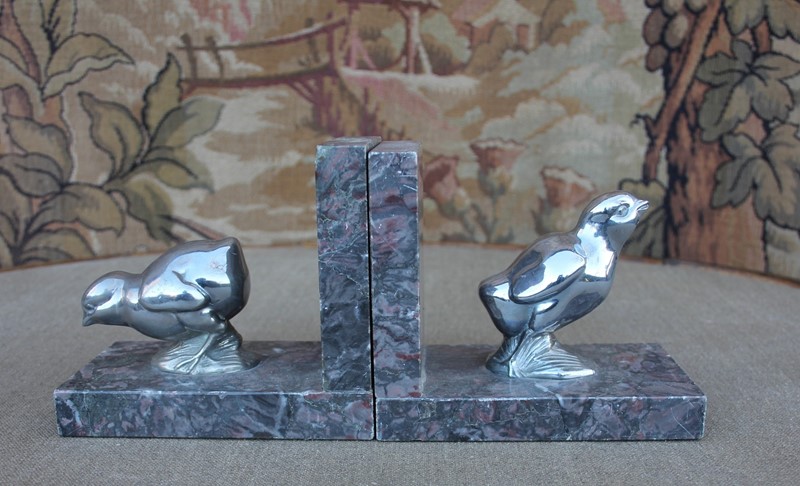  Chick Bookends-inglis-hall-antiques-img-4527-main-637469153467138737.JPG