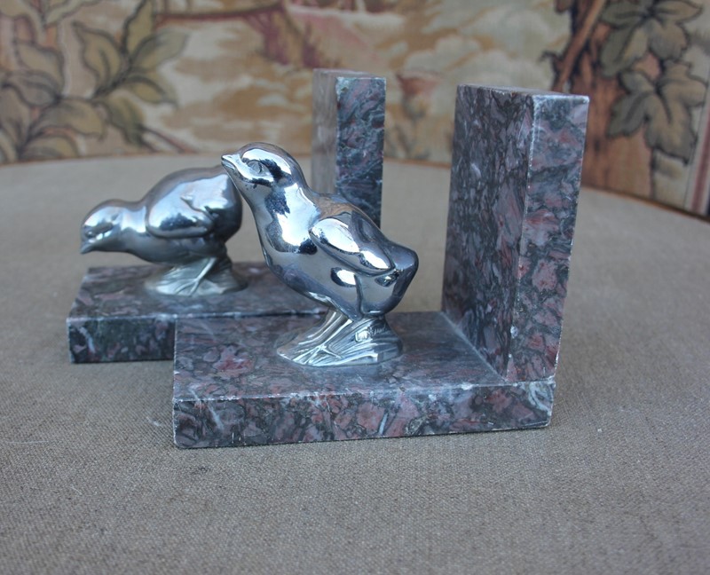  Chick Bookends-inglis-hall-antiques-img-4528-main-637469154071053375.JPG