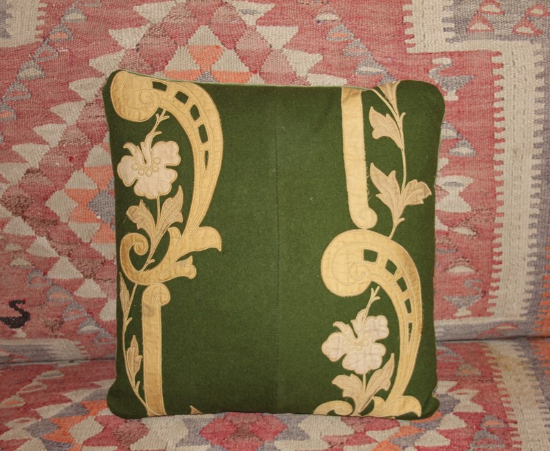 3 French applique Cushions-inglis-hall-antiques-img-5590-main-637495804238731653.JPG