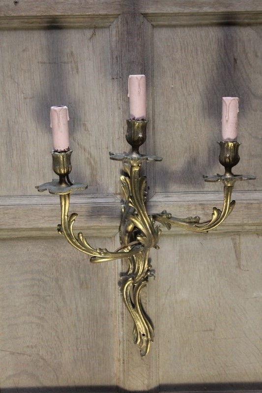 19C Gilt Brass 3 branch wall light-inglis-hall-antiques-img-5630-main-637495872420792168.JPG