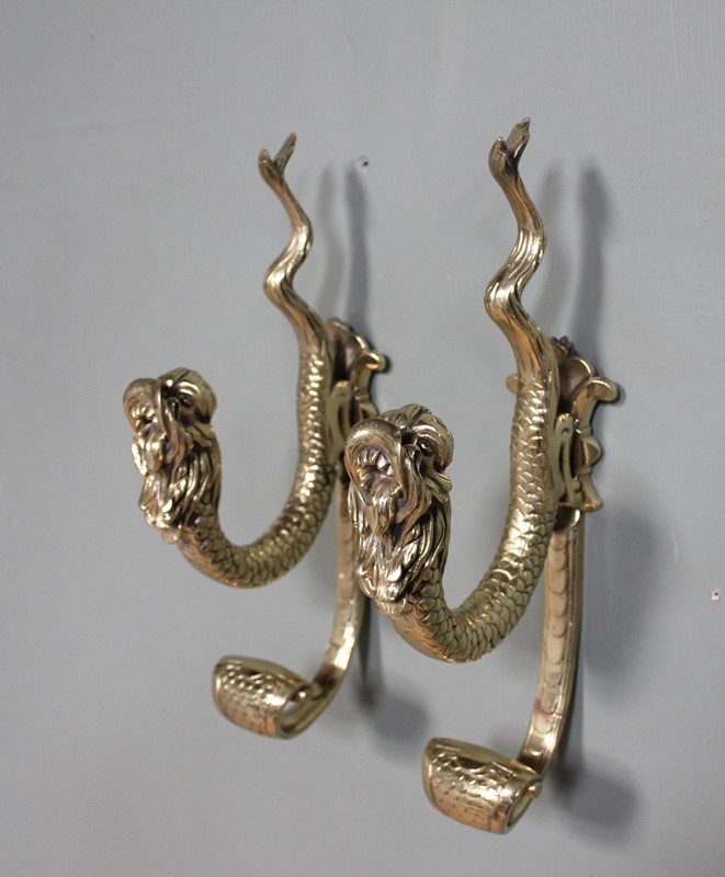 2 pairs of gilt brass griffin curtain tie backs-inglis-hall-antiques-img-6765-main-637522818086526621.JPG