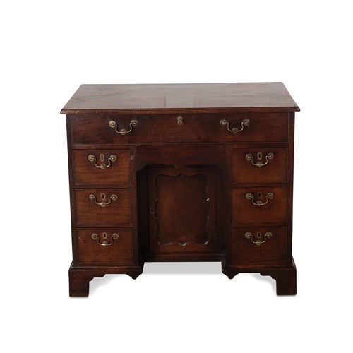 C18th Mahogany `Grendy` Kneehole Desk