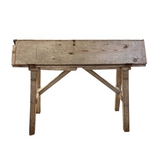 English Saddle Stand, Market Harbor...