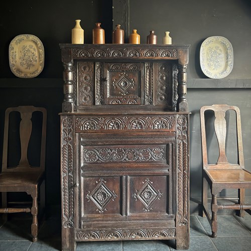 Unusual Very Small 17 Th C Courting Cupboard 