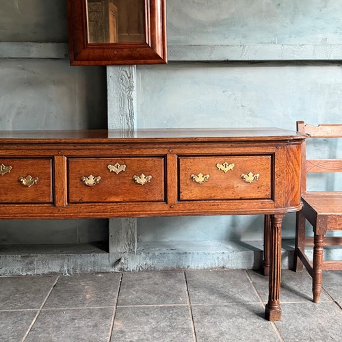 Unusual 18 Th C Leggy Dresser 