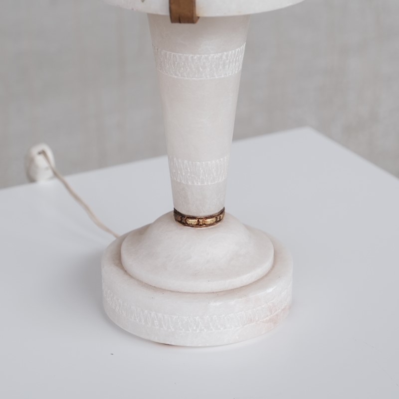 Alabaster French Mid-Century Table Lamp (6/7)-joseph-berry-interiors-dscf2533-main-637957380438786561.JPG