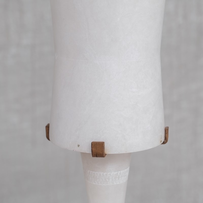 Alabaster French Mid-Century Table Lamp (6/7)-joseph-berry-interiors-dscf2534-main-637957380446129471.JPG