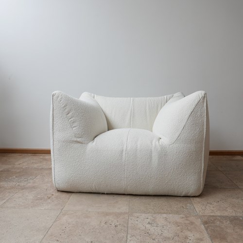 Mario Bellini 'Le Bambole' Mid-Century Italian Armchair For B&B Italia