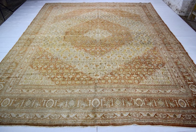 Antique Persian Tabriz carpet of pale colours-joshua-lumley-ltd-1670-1-main-637853681253499514.jpg
