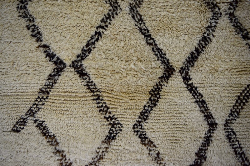 vintage Beni Ourain carpet, Berber tribes, Morocco-joshua-lumley-ltd-1766-2-main-637985905757579271.jpg