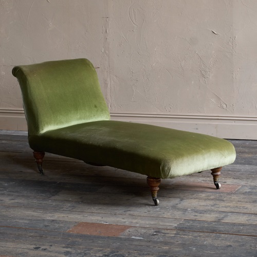 Antique Howard And Sons Chaise Longue