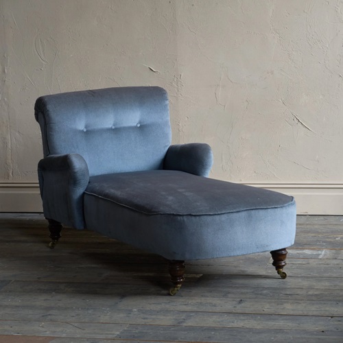 Antique Reclining Day Bed