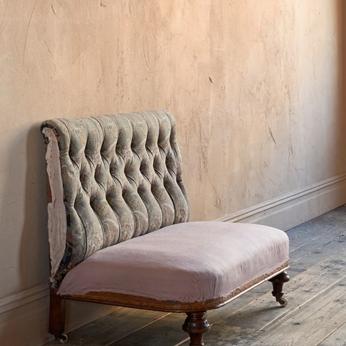 Diminutive Slipper Sofa - 1880