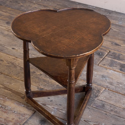 An 18Th.C Oak Cricket Table With Trefoil Top