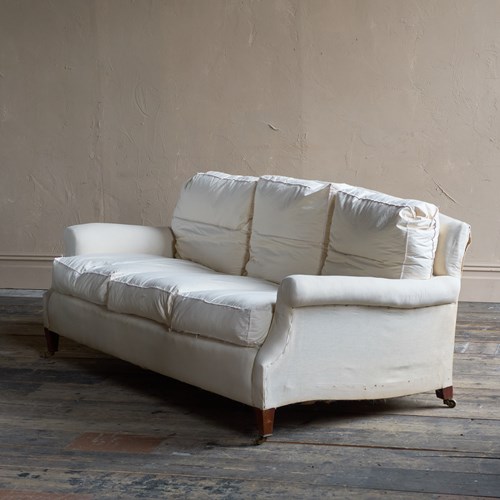 Howard And Sons 'Leeds' Sofa - Lined.