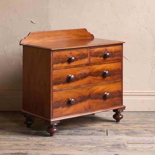 A Mahogany Chest Of Drawers - 19Th C