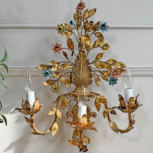 1950'S Gilt Metal Italian Wall Light With Painted Flowers