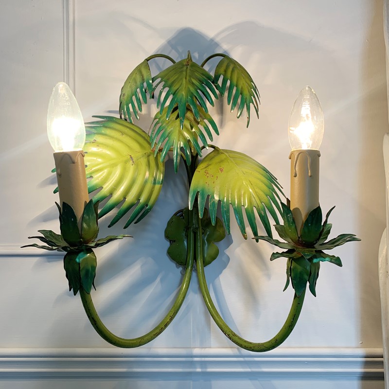 1970'S Toleware Fan Palm Wall Light-lct-home-img-4351-main-637514124330166982.jpg