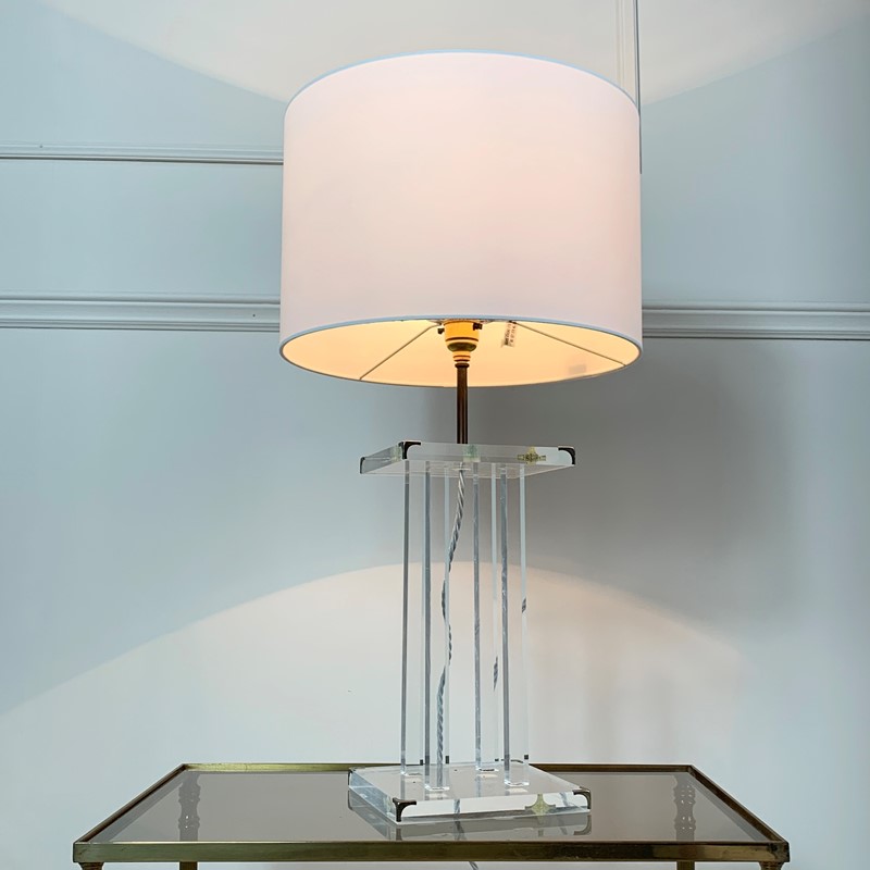  David Lange For Roche Bobois Lucite Table Lamp-lct-home-lct-david-lange-lucite-7-main-637607471854038784.JPG