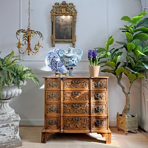 18Th Century Carved Ash Dutch Serpentine Chest Of Drawers