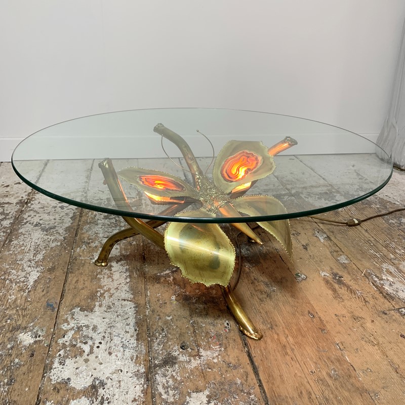 Jacques Duval Brasseur Illuminated Butterfly Table-lct-home-lct-home-duval-brasseur-butterfly-table-7-main-637697222166422494.JPG