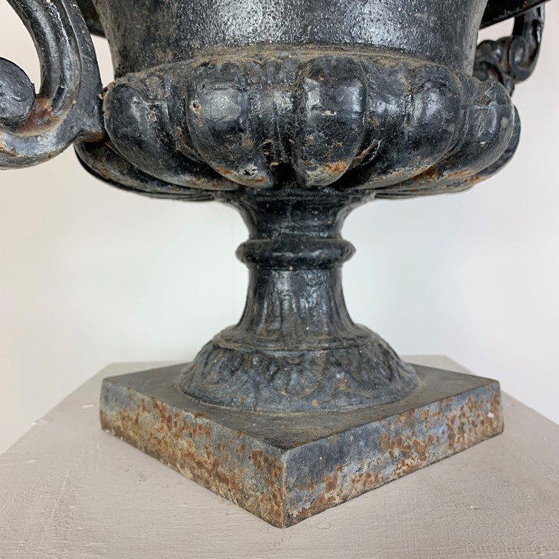  Antique French Cast Iron Urn With Decorative Hand-lct-home-lct-home-french-urn-3-main-637719603599333993.JPG