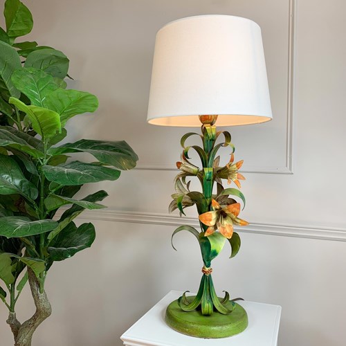 Italian Hand Painted Tole Flower Table Lamp