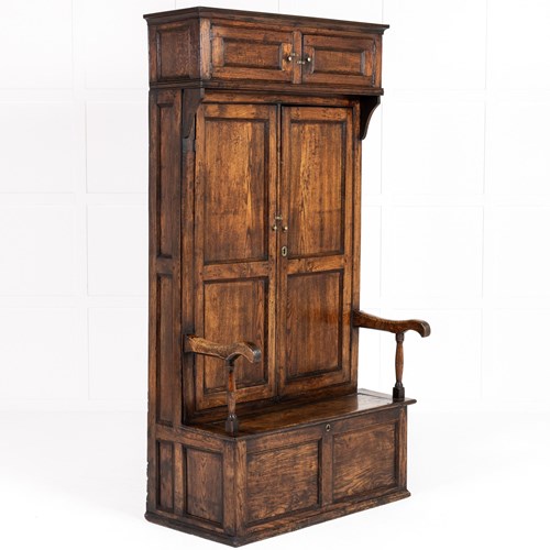 18Th Century George III Elm Bacon Settle
