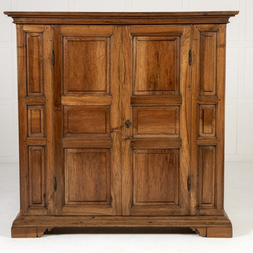 18Th Century Italian Walnut Cabinet