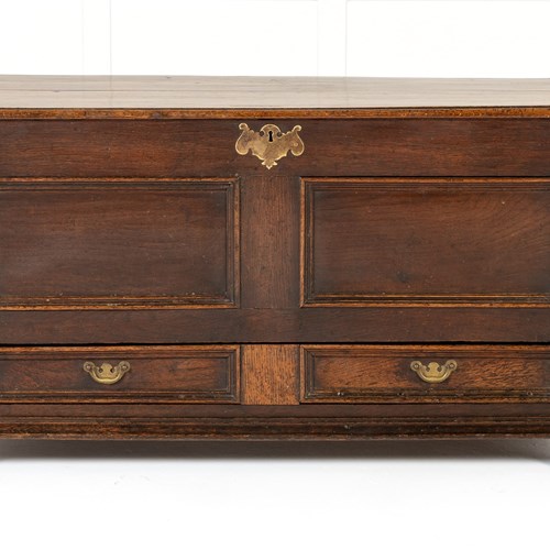 18Th Century English Oak Mule Chest