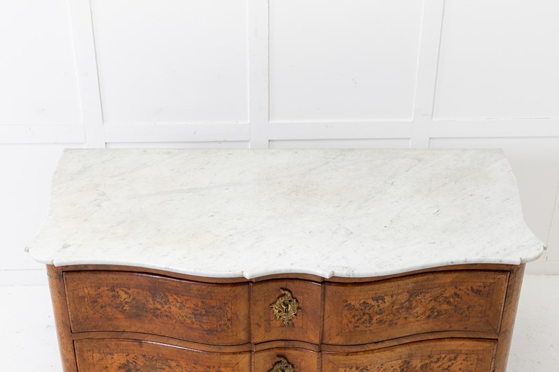 18Th Century French Serpentine Fronted Commode-lee-wright-antiques-1x3a4110-main-637769938686354194.JPG