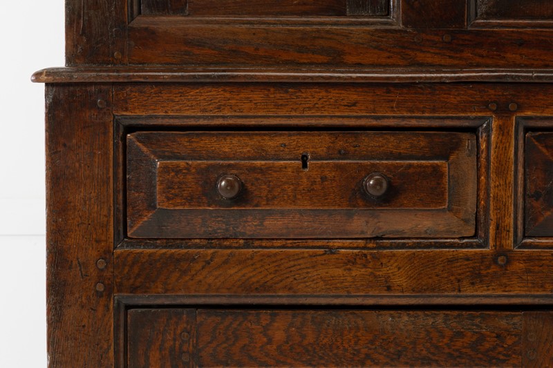18Th Century English Oak Cupboard/Dudarn-lee-wright-antiques-1x3a9503-copy-main-637793955609283456.JPG