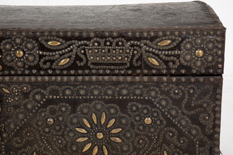 17th Century French Brass Studded Chest-lee-wright-antiques-220730op-080-main-637973602904154958.jpg
